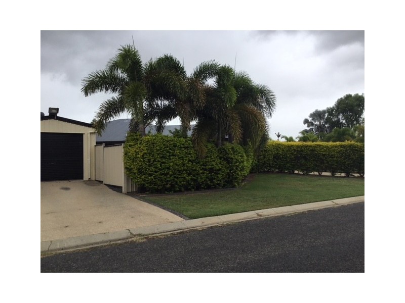 2 Staunton Street, Emerald QLD 4720