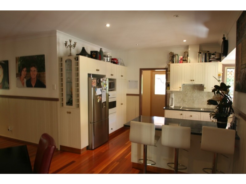 23 Silica Road, Emerald QLD 4720