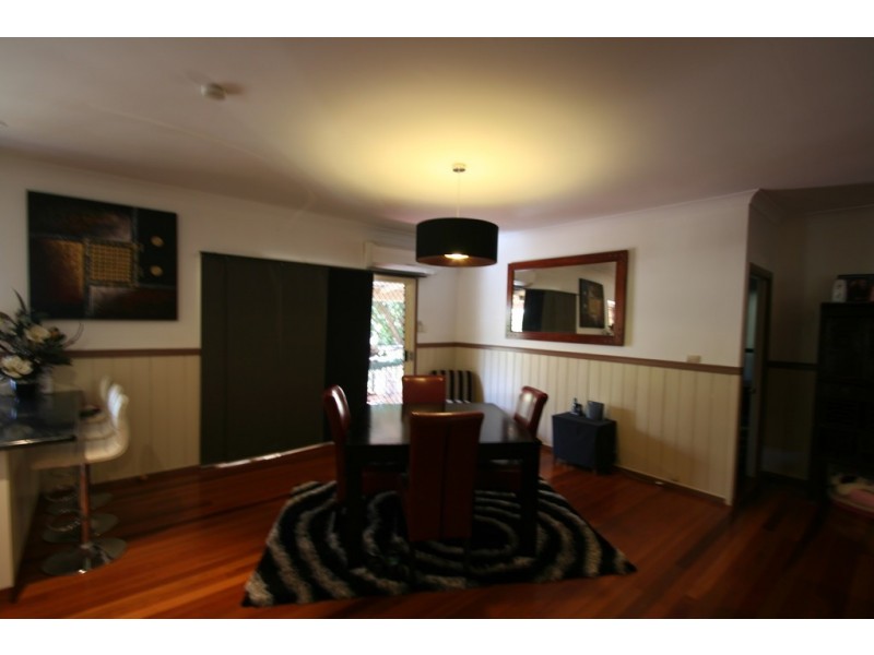 23 Silica Road, Emerald QLD 4720