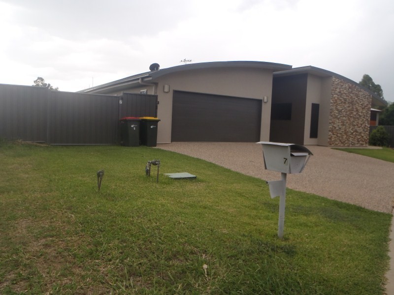7 Colden Place, Emerald QLD 4720