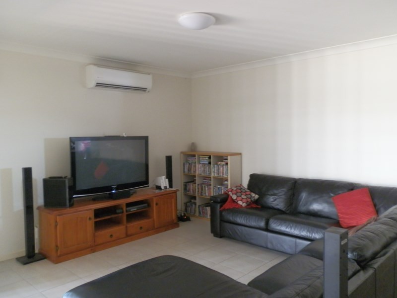 4 Singleton Court, Emerald QLD 4720