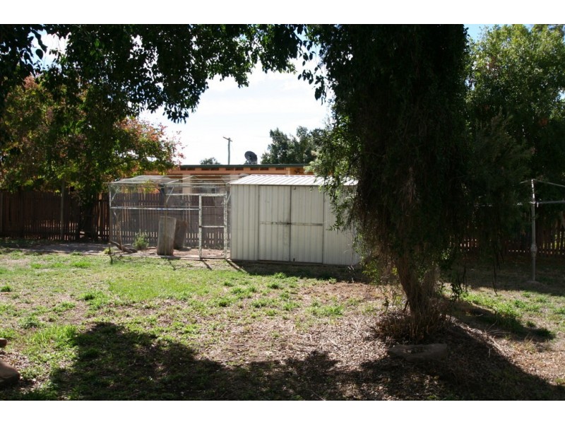 112 Ruby Street, Emerald QLD 4720