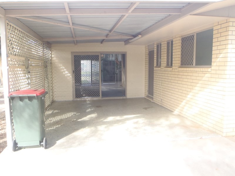 82 Gray Street, Emerald QLD 4720