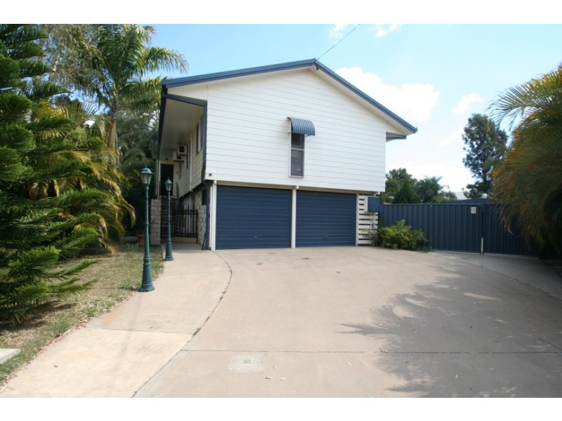 4 ERIC COURT, Emerald QLD 4720