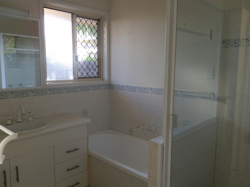 66 Crinum Crescent, Emerald QLD 4720