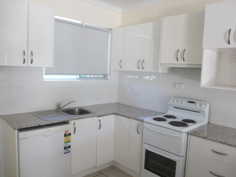 3/15 Baker Street, Emerald QLD 4720