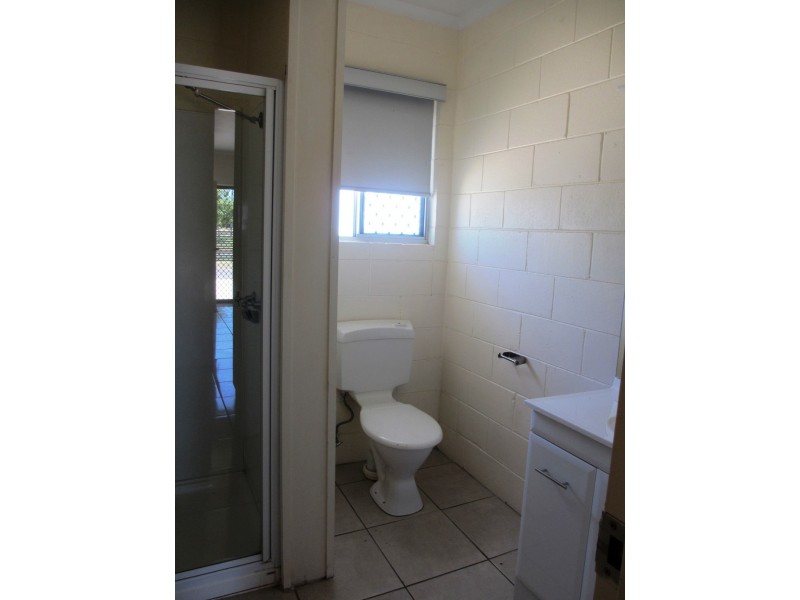 3/15 Baker Street, Emerald QLD 4720