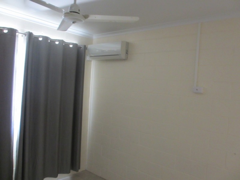 3/15 Baker Street, Emerald QLD 4720