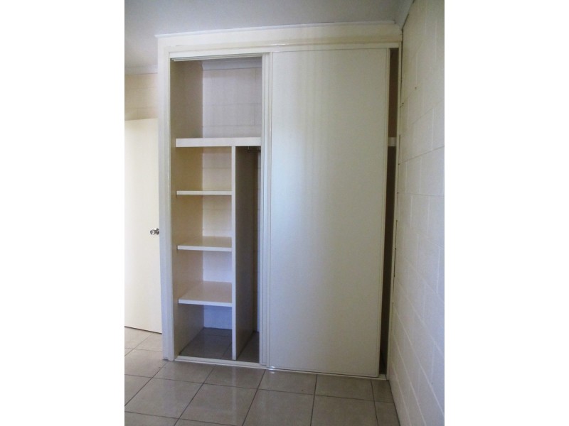 3/15 Baker Street, Emerald QLD 4720