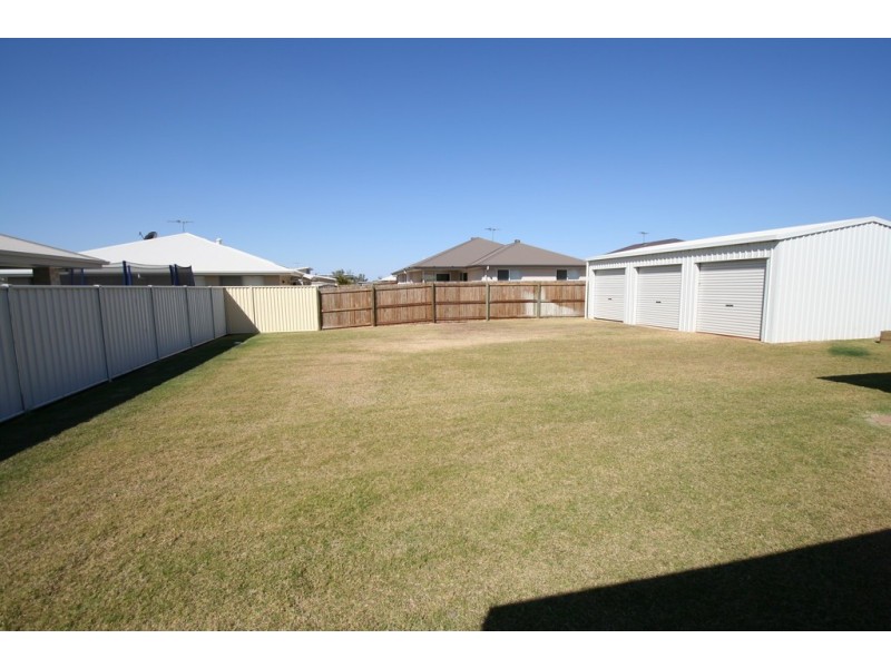 11 Sandown Street, Emerald QLD 4720