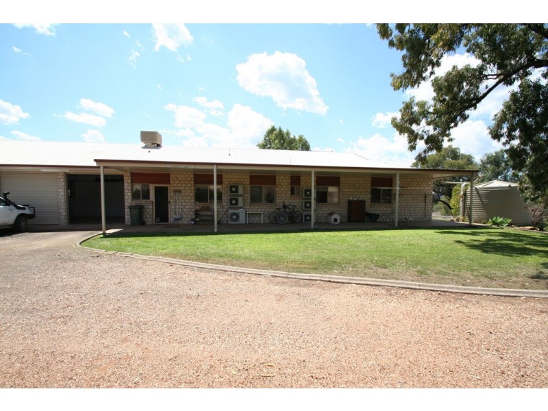 7 Mares Tail Lane, Springsure QLD 4722