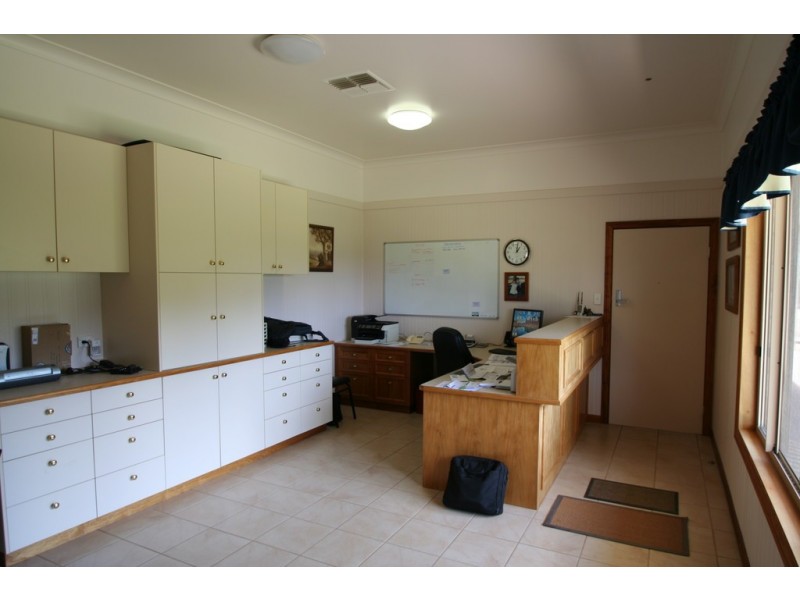 7 Mares Tail Lane, Springsure QLD 4722