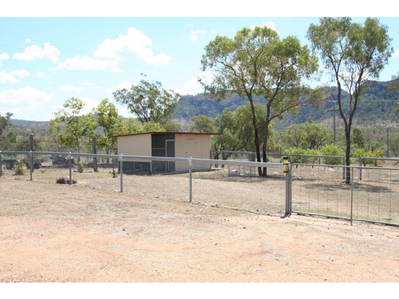 7 Mares Tail Lane, Springsure QLD 4722