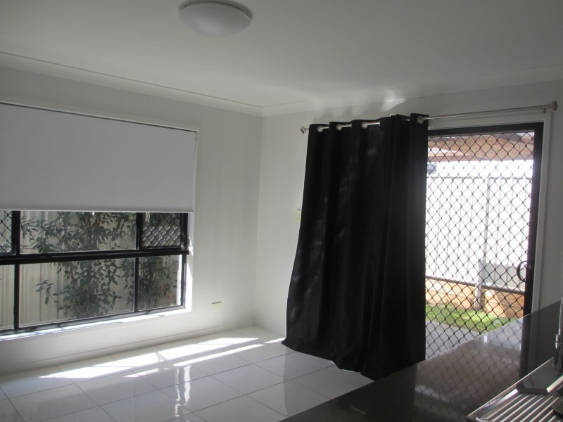 2/34 Brokenwood Street, Emerald QLD 4720