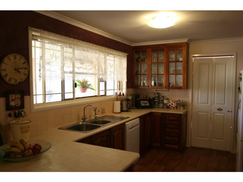 1315 SELMA ROAD, Emerald QLD 4720