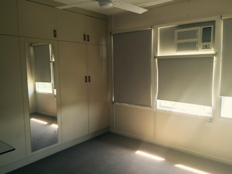 22 Racecourse Rd, Emerald QLD 4720