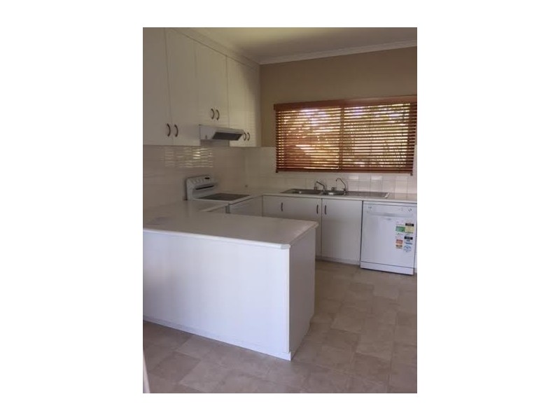 198 Borilla Street, Emerald QLD 4720