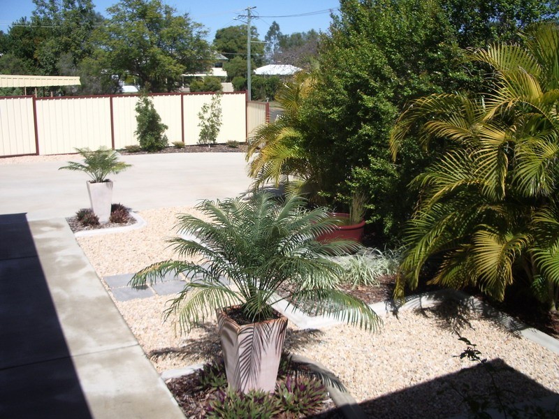 4 Expeller Court, Emerald QLD 4720