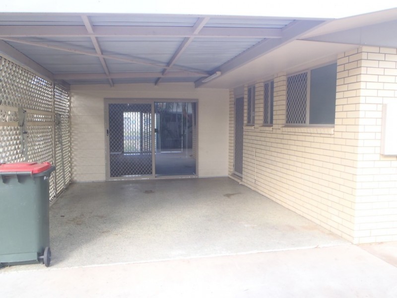 82 Gray Street, Emerald QLD 4720