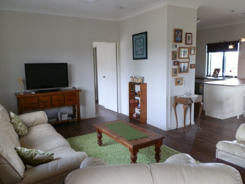 77 Patanga Place, Emerald QLD 4720