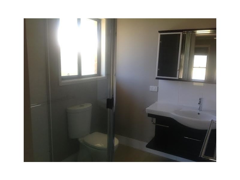 73 Mayfair Drive, Emerald QLD 4720