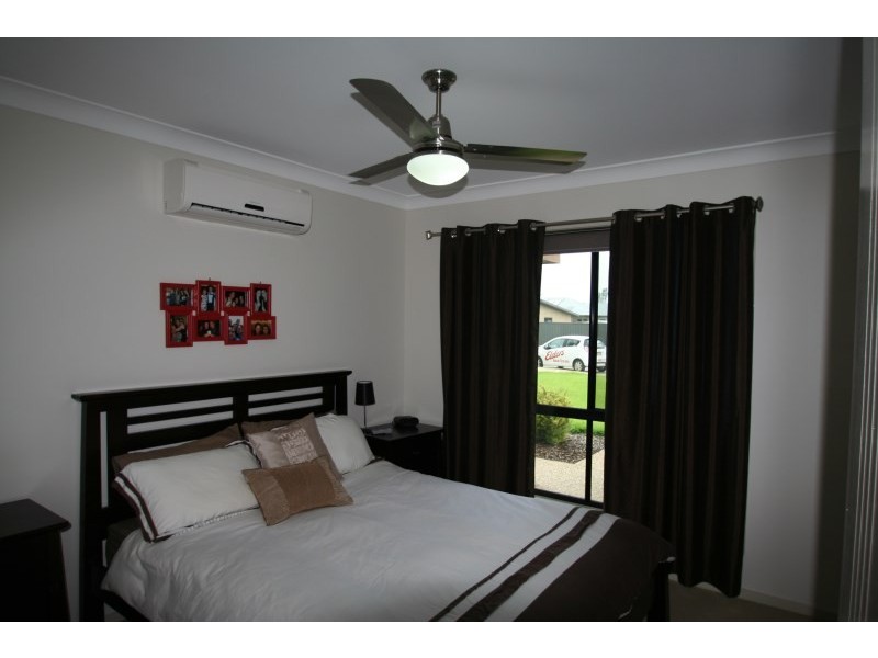 4 Highland Court, Emerald QLD 4720