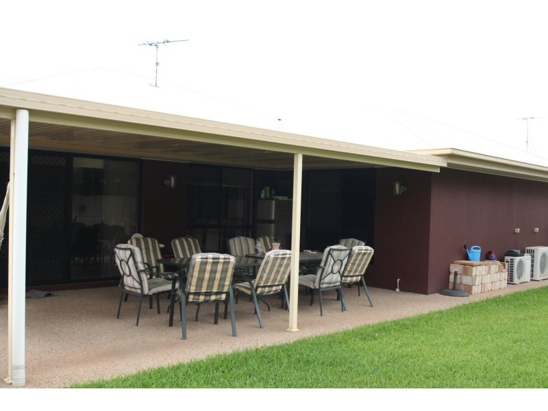 4 Highland Court, Emerald QLD 4720