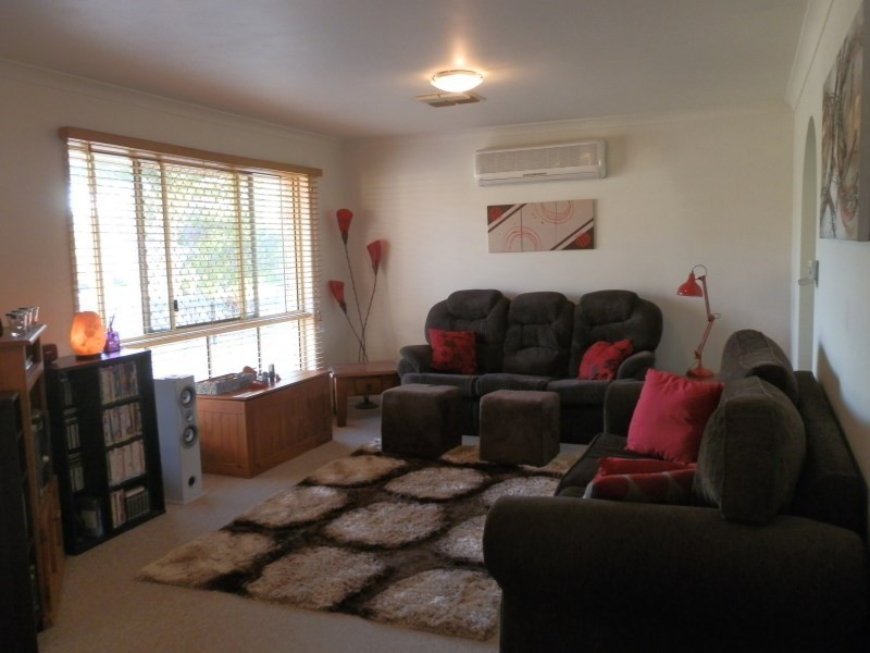 10 Ibell Court, Emerald QLD 4720