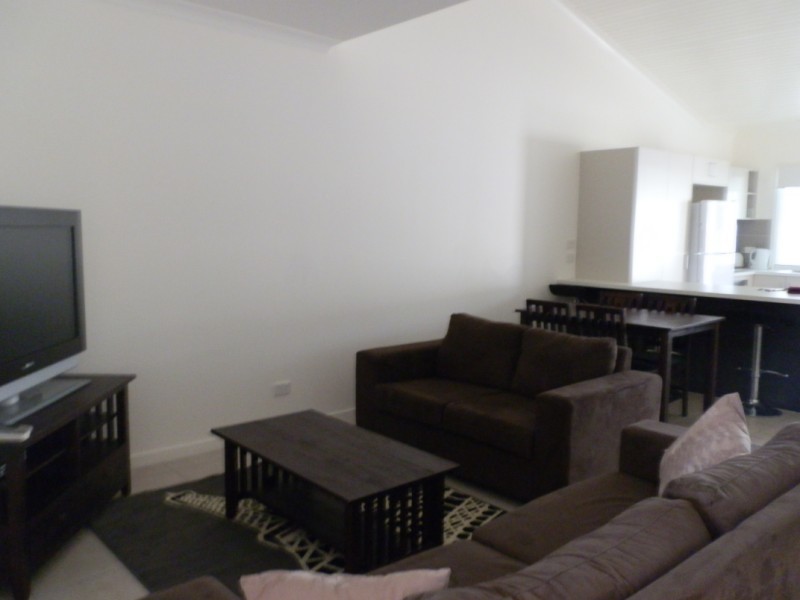 Unit 11/55a Gray Street, Emerald QLD 4720