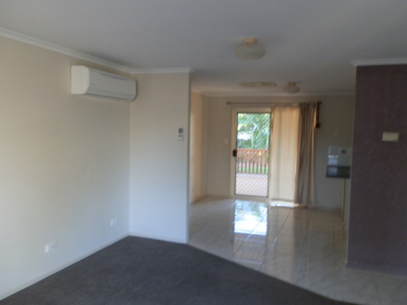 4 Wren Court, Emerald QLD 4720