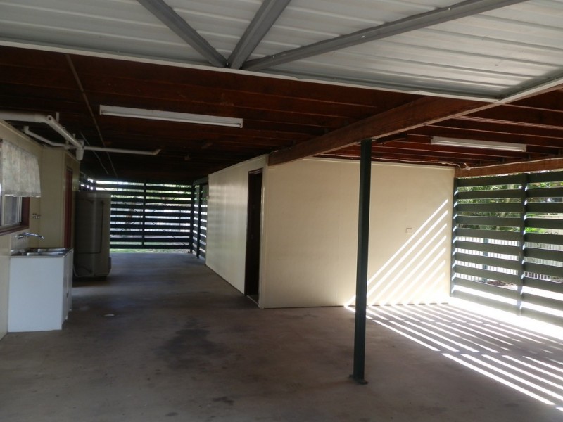 6 Michelle Place, Emerald QLD 4720