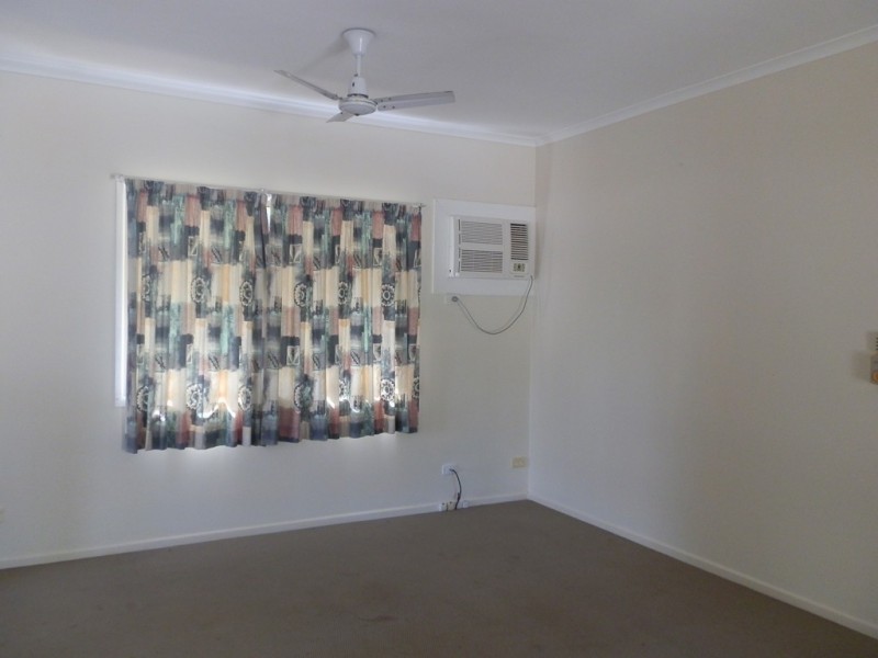 6 Michelle Place, Emerald QLD 4720