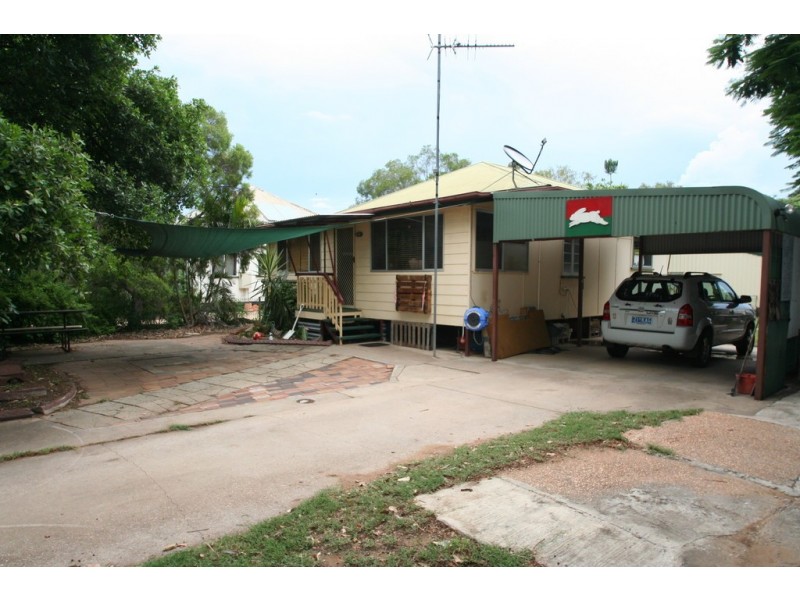 2 Pill Street, Emerald QLD 4720