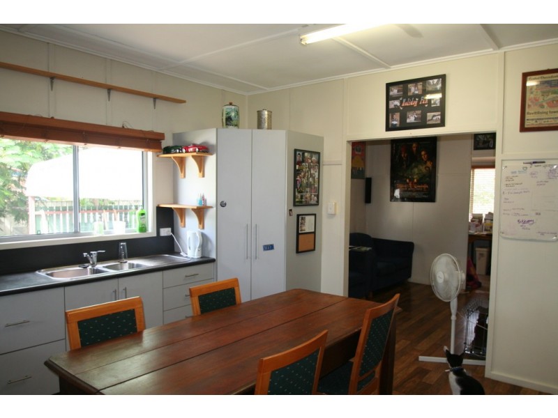 2 Pill Street, Emerald QLD 4720