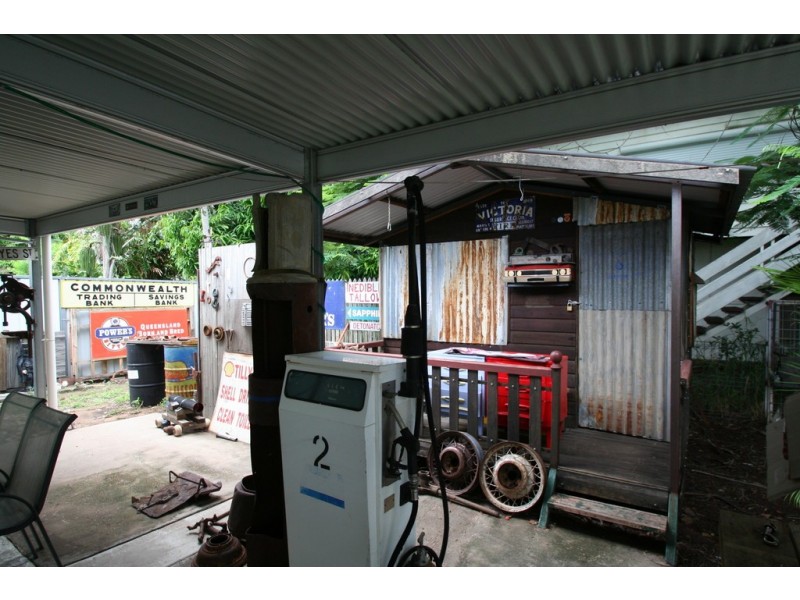 2 Pill Street, Emerald QLD 4720