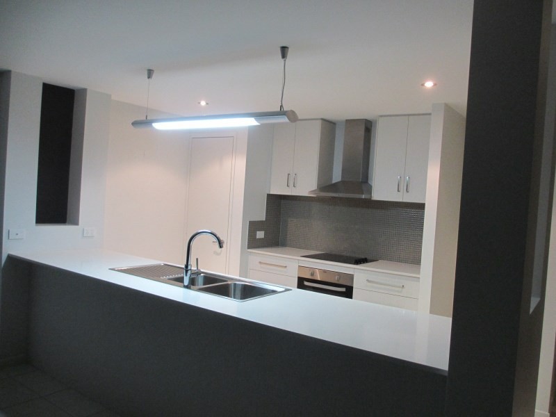Villa 4, 18-24 Mooney Crescent, Emerald QLD 4720