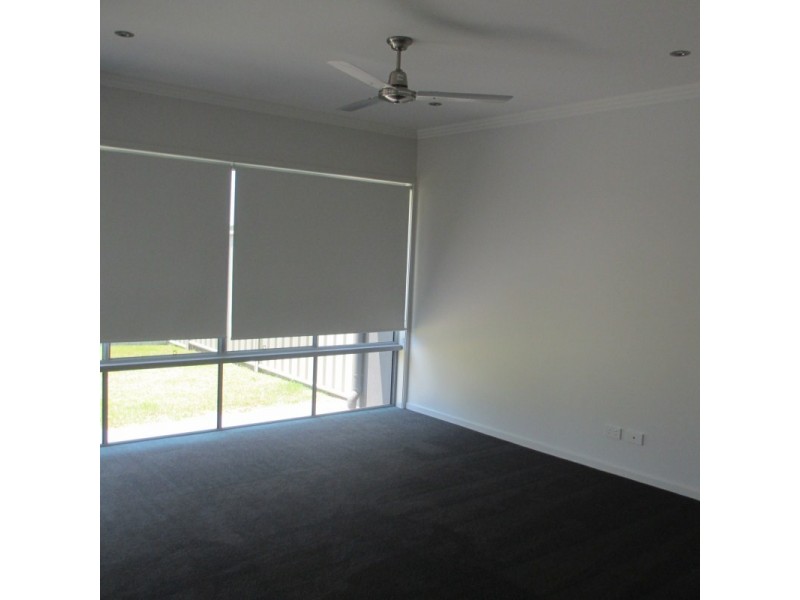 Villa 4, 18-24 Mooney Crescent, Emerald QLD 4720