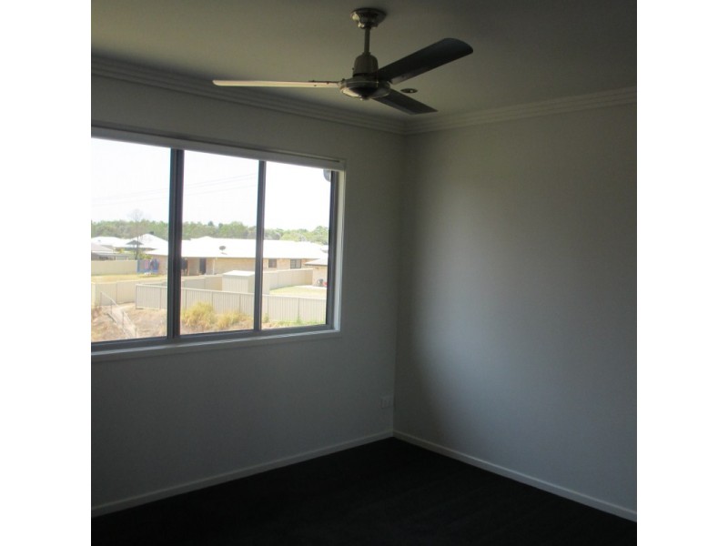 Villa 4, 18-24 Mooney Crescent, Emerald QLD 4720
