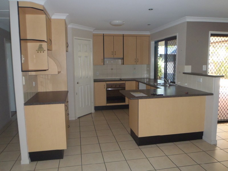 37 Andrews Road, Emerald QLD 4720