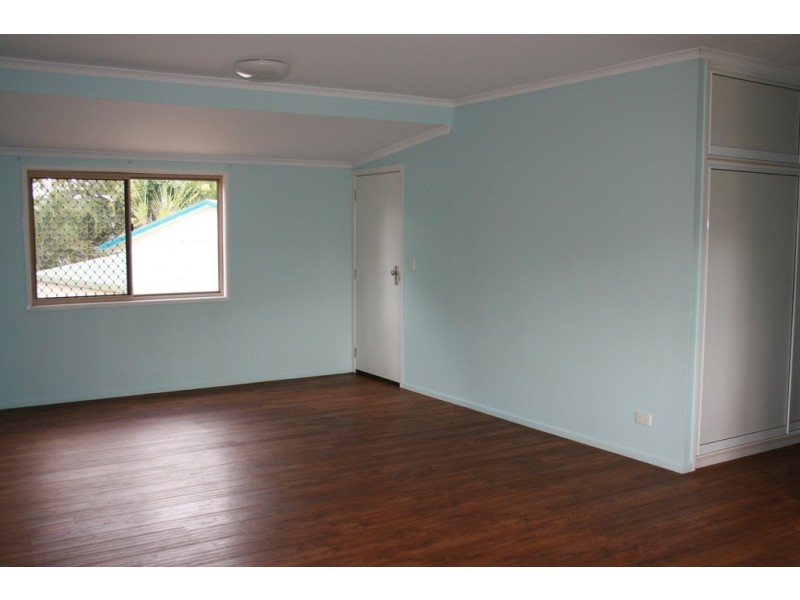 8 Egan Street, Emerald QLD 4720