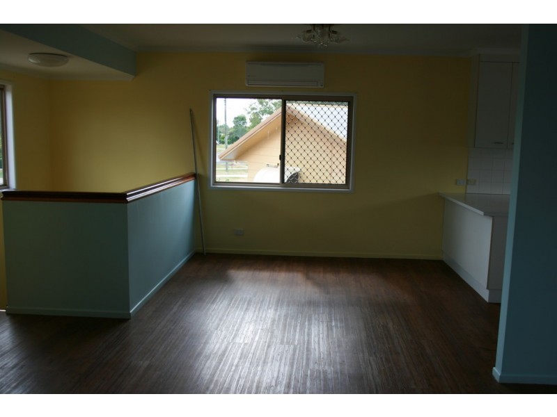 8 Egan Street, Emerald QLD 4720