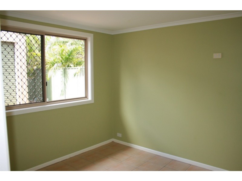 8 Egan Street, Emerald QLD 4720