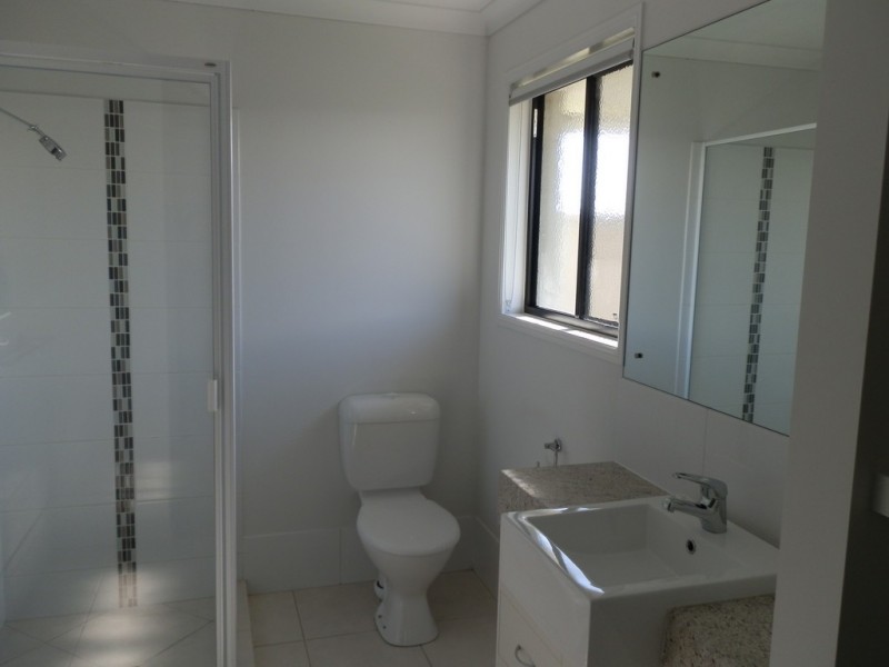 3 Sewell Street, Emerald QLD 4720