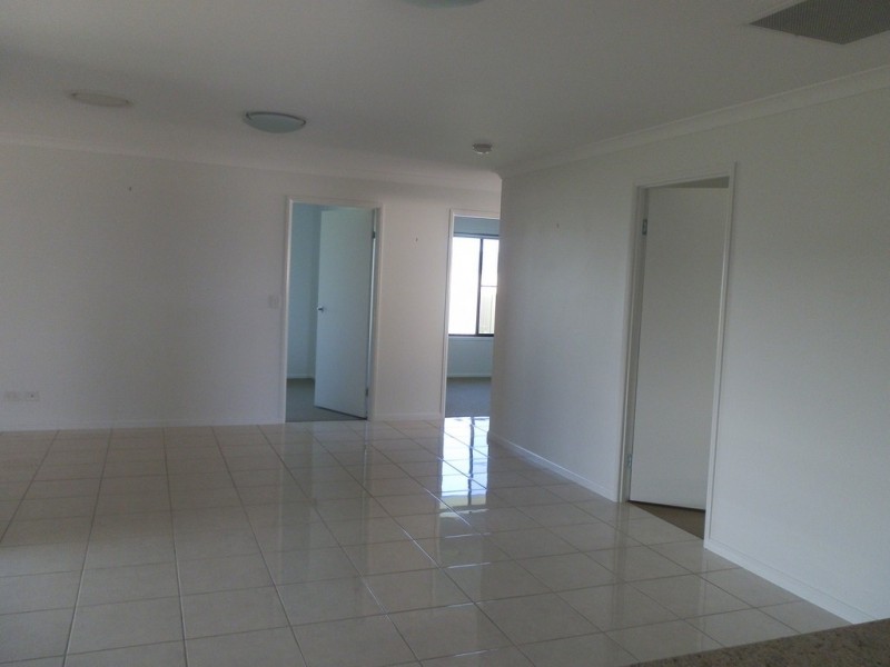 3 Sewell Street, Emerald QLD 4720