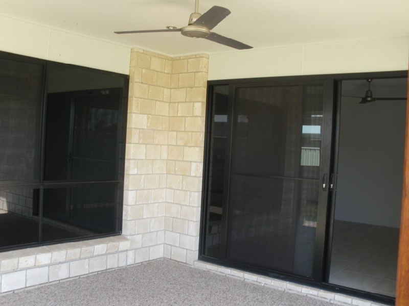 63 Lakeside Drive, Emerald QLD 4720