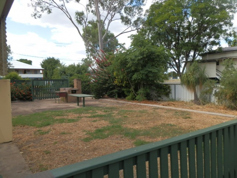 58 Theresa Street, Emerald QLD 4720