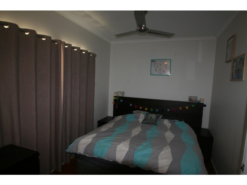 5 Michelle Place, Emerald QLD 4720