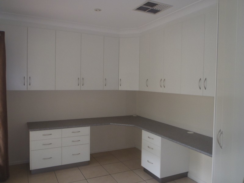 24 Haswell Street, Emerald QLD 4720