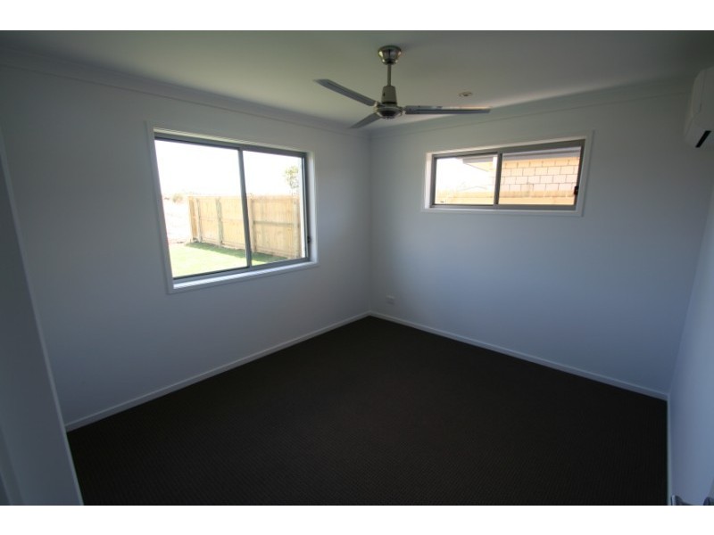 65 Lakeside Drive, Emerald QLD 4720