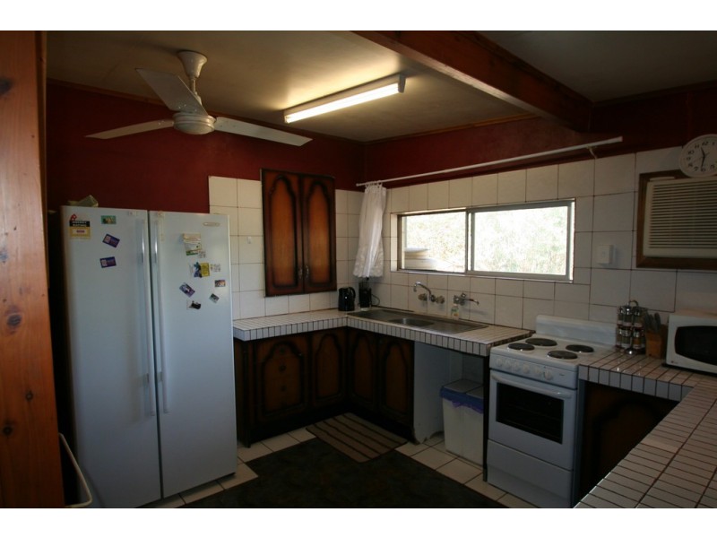 26 Old Crossing Road, Sapphire QLD 4702